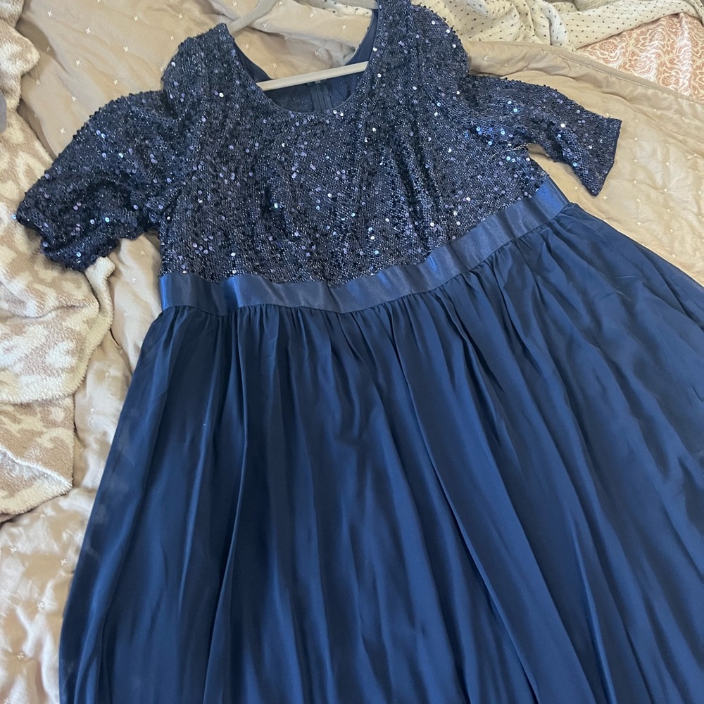 Elegant Navy Blue formal Dress